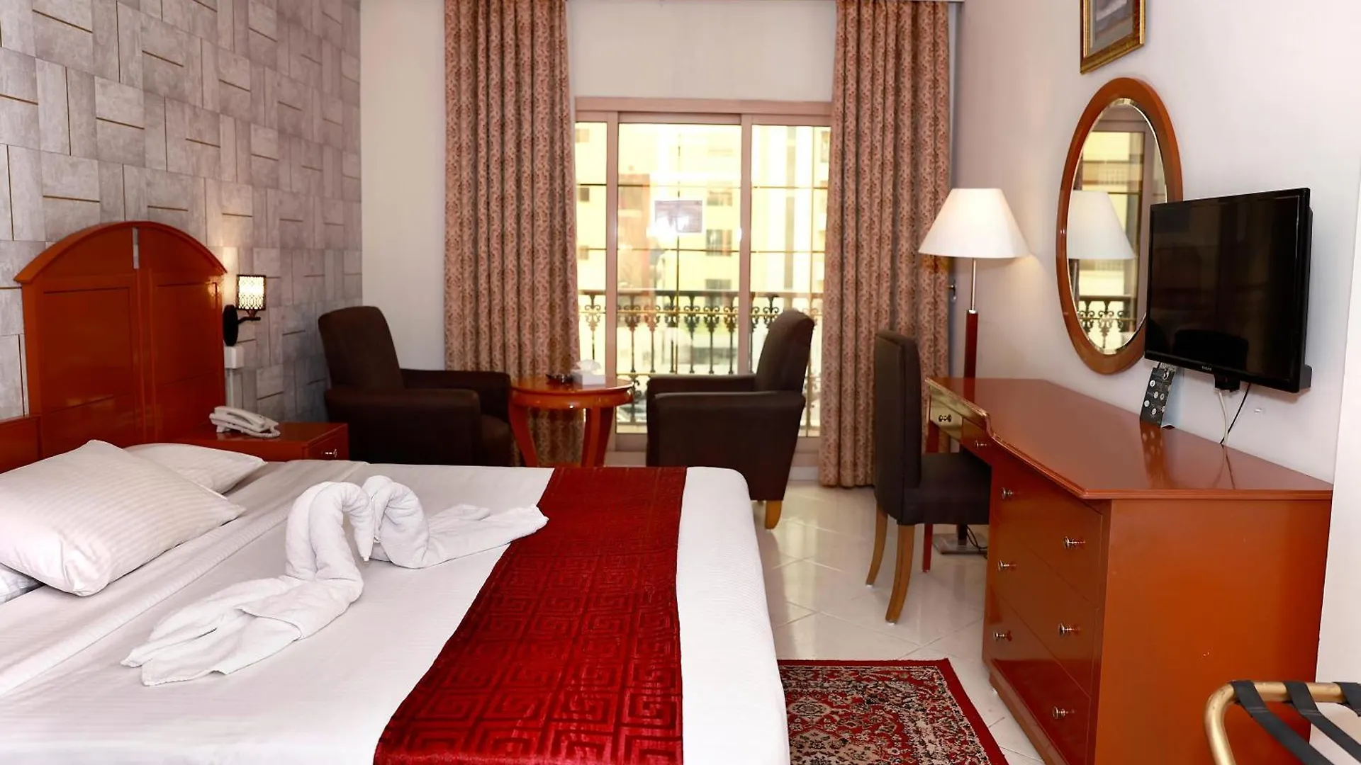 Aparthotel Dolphin Hotel Apartments Dubai